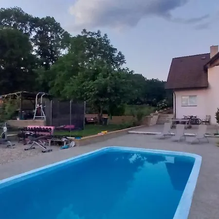 Na Skalce Apartment *