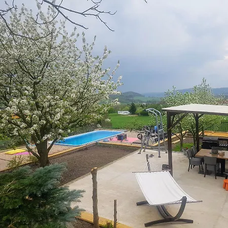 Apartment Na Skalce